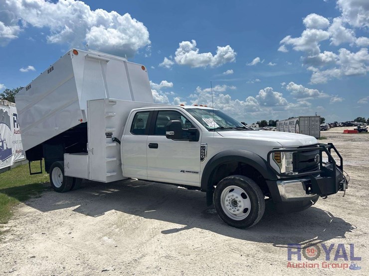 2019-ford-f-550-4x4-ext.-cab-chipper-truck-image-2