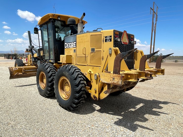 deere-672d-image-3