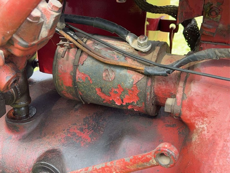 1947-farmall-h-image-23
