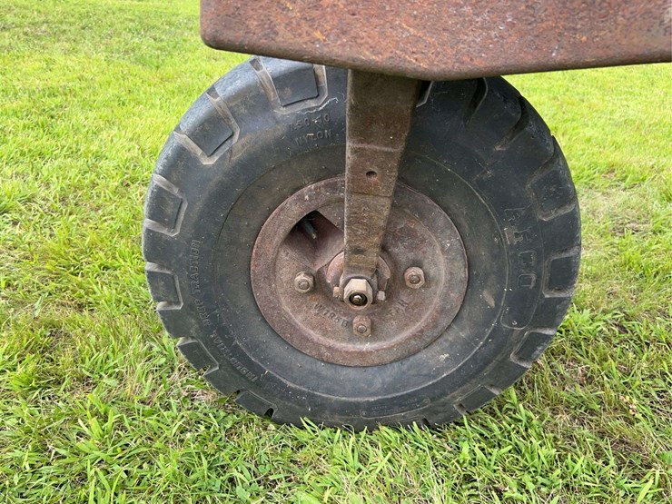 farmall-f12-image-21
