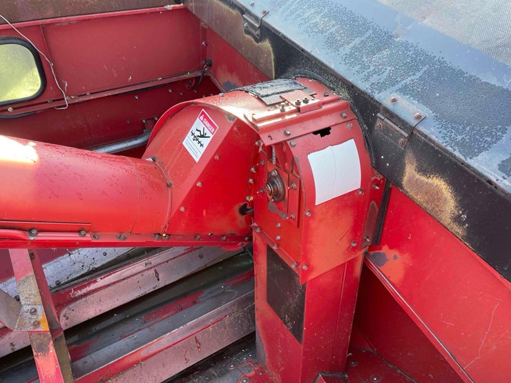 1997-case-ih-2166-image-71
