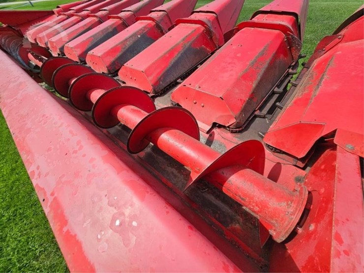 massey-ferguson-1183-image-17