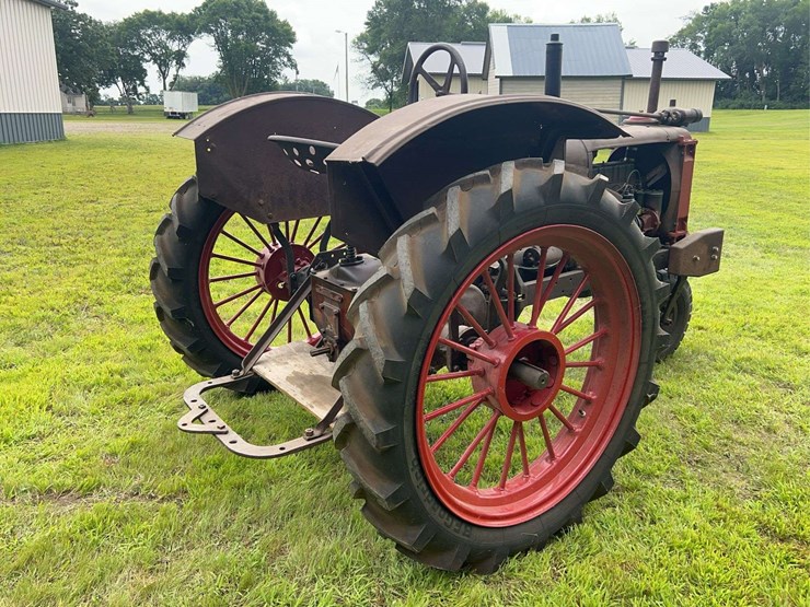 farmall-f12-image-5