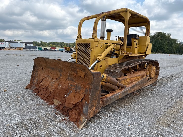 international-td15-image-1