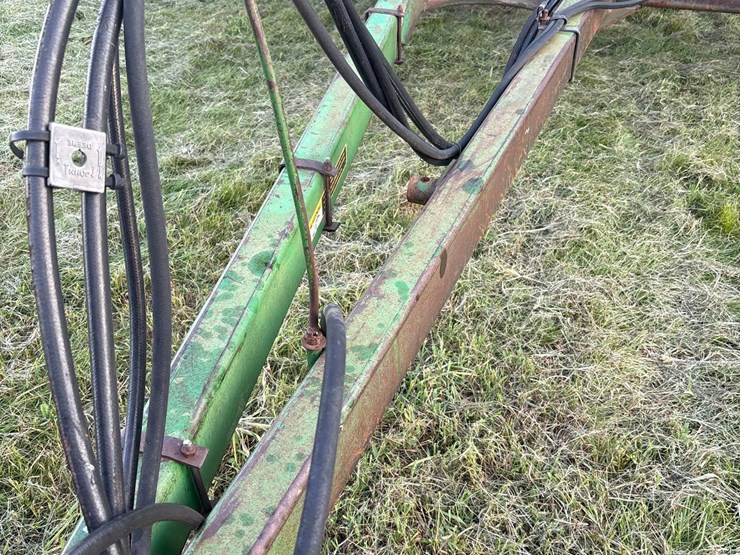 john-deere-630-image-6