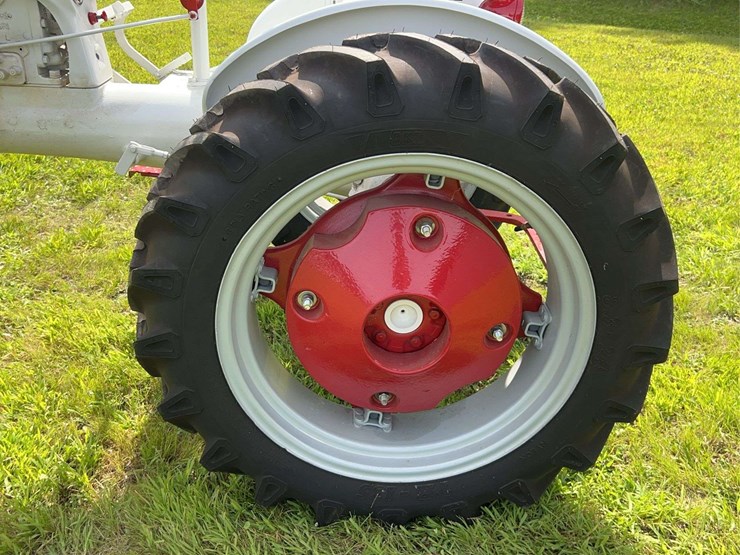 farmall-cub-demonstrator-image-51