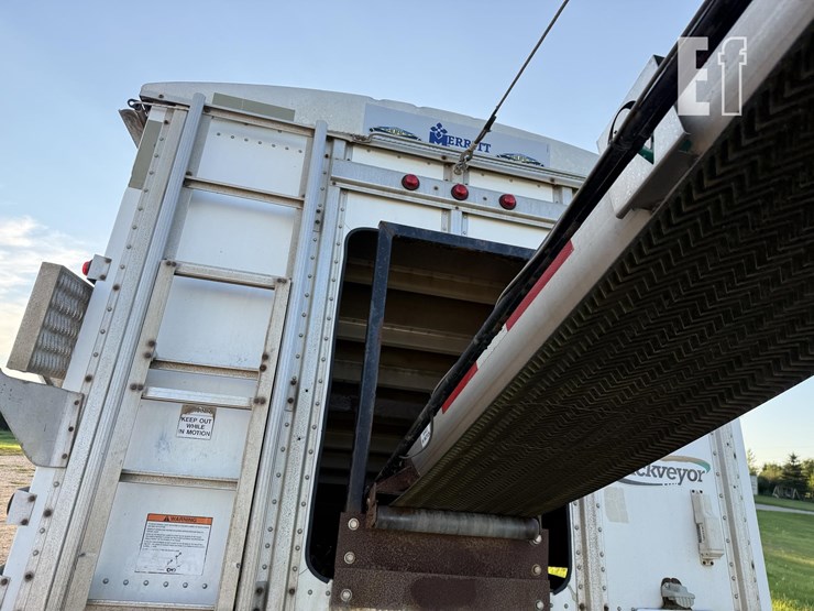 2015-merritt-38ft-image-12