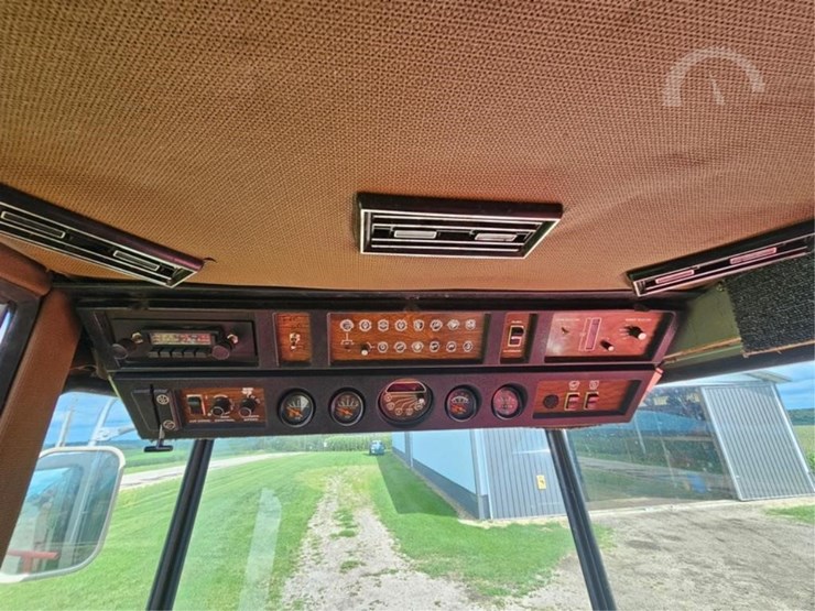1985-massey-ferguson-860-image-54