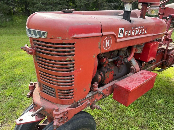 1947-farmall-h-image-13