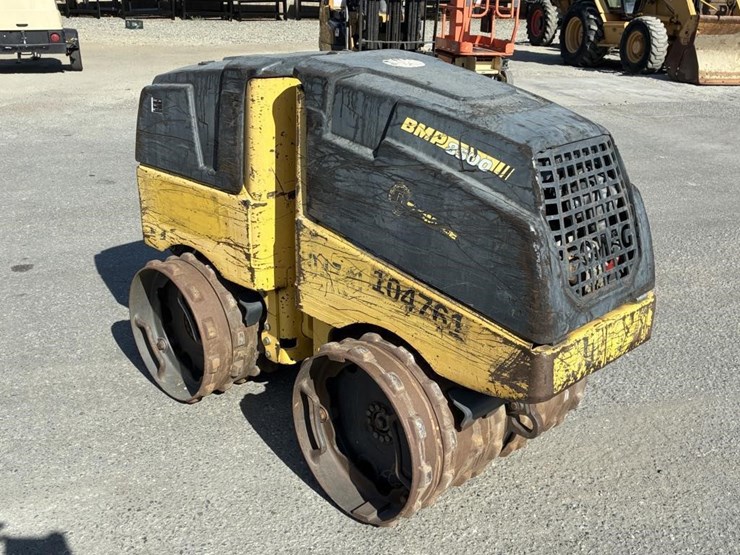 2016-bomag-bmp8500-image-2