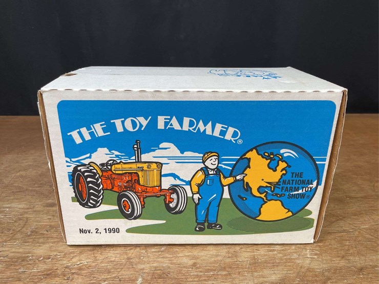 1/16-case-800-1990-nfts-nib-ertl-image-17