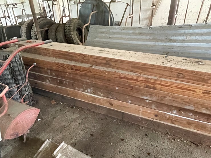 #5542-•-(11)-wood-beams-image-4