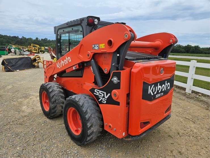kubota-ssv75-image-3