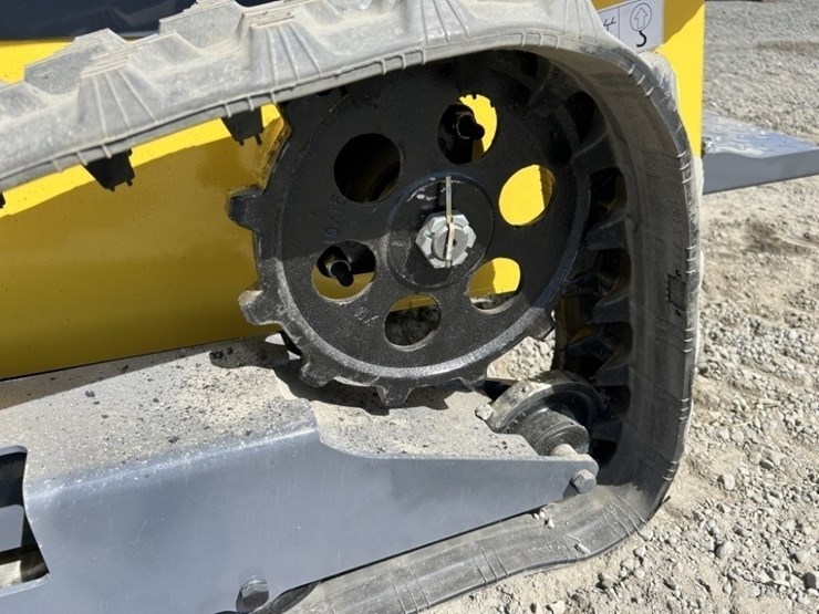 2025-starvox-sv480-mini-compact-track-loader-image-10
