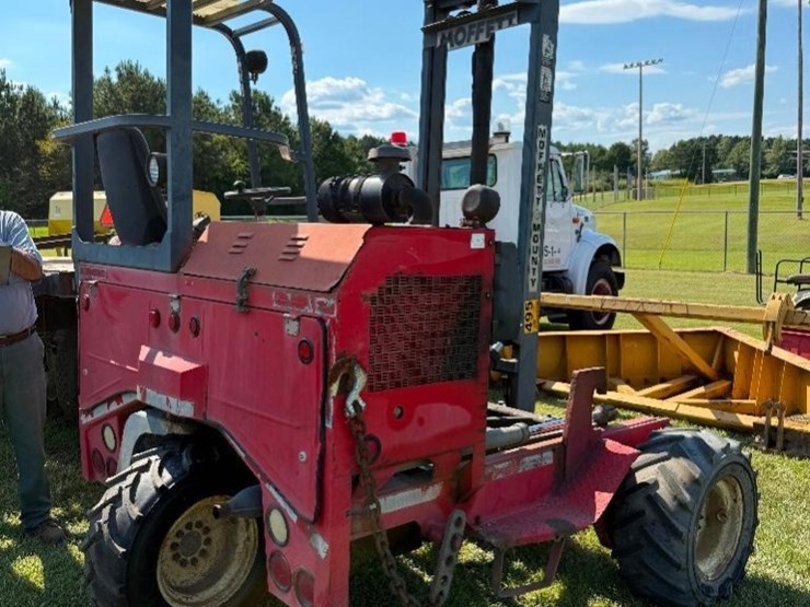 moffett-mounty-lift-(kubota-diesel,-image-2
