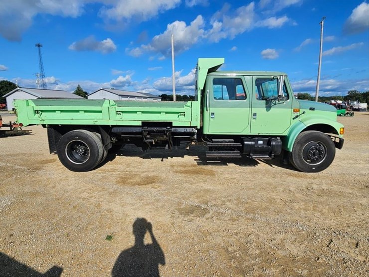 #384-•-1995-ih-4900-crew-cab-dump-truck-image-6