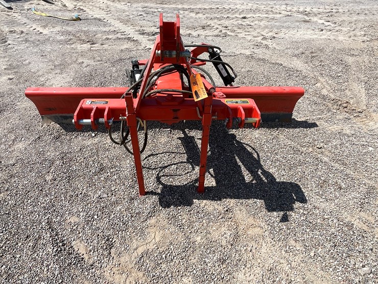 #2004-•-three-way-angle-blade-image-6