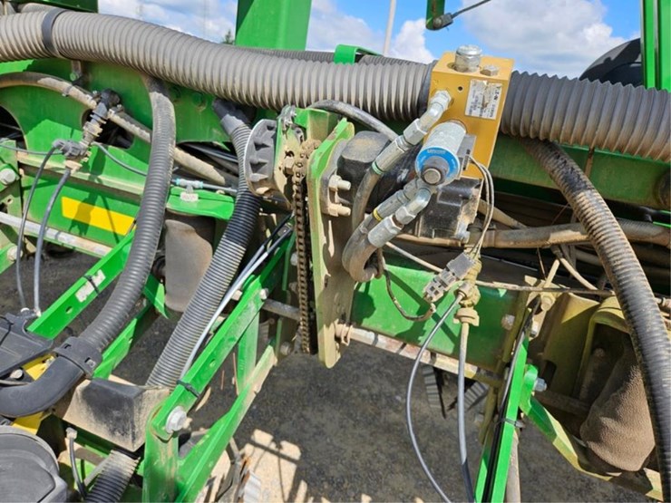 #225-•-westfield-130-71-13"-grain-auger-image-53