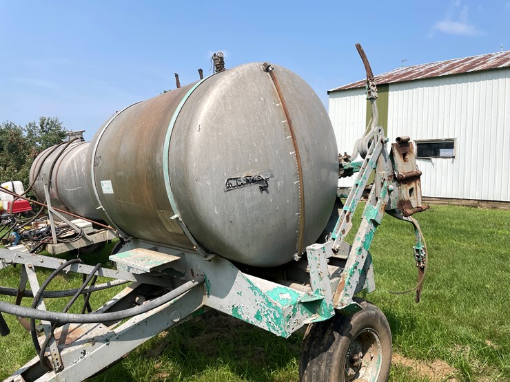 #5483-•-top-air-pull-behind-40'-sprayer-image-7