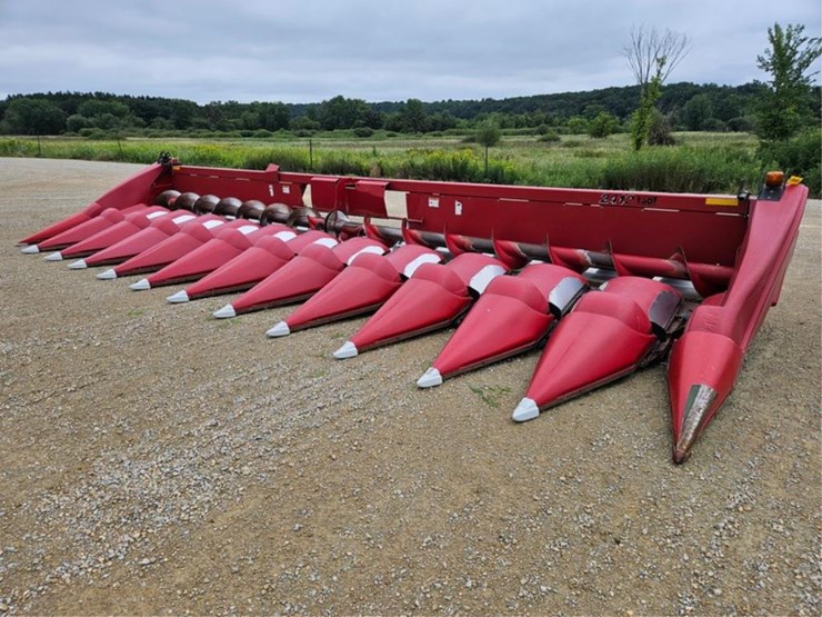case-ih-2412-image-1