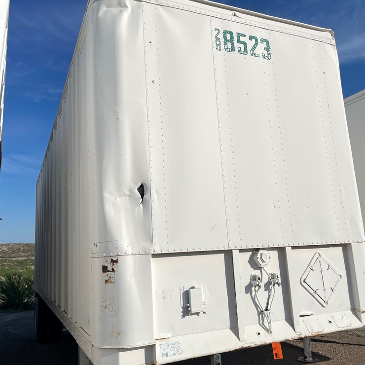 TRAILMOBILE 28'