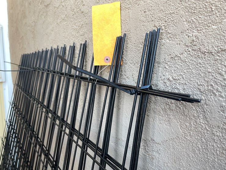 #4035-•-wire-mesh-panels-image-3