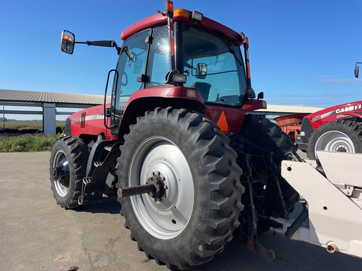 2001-case-ih-mx200-image-4