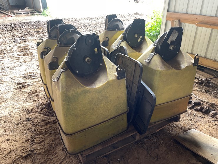 #5513-•-(6)-corn-or-grain-boxes-image-1