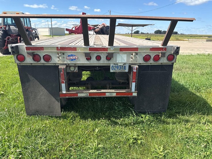 2000-utility-97-1/2-inch-x-48ft-spread-axle-flatbed-semi-trailer-image-17
