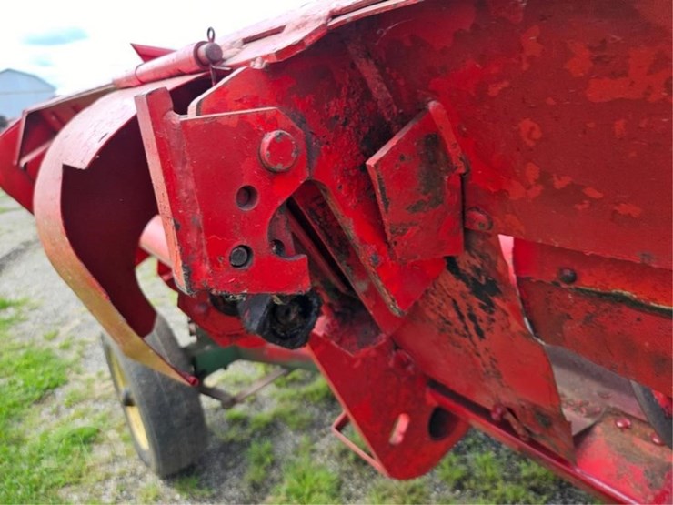 massey-ferguson-1183-image-27