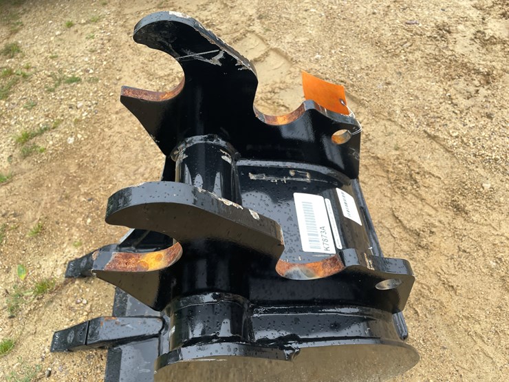 #214-•-kubota-18"-mini-excavator-bucket-image-6