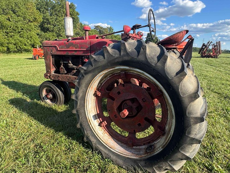 1949-farmall-“m”-image-4