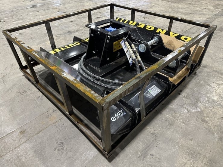2025-agt-exrc54-brush-cutter-image-1