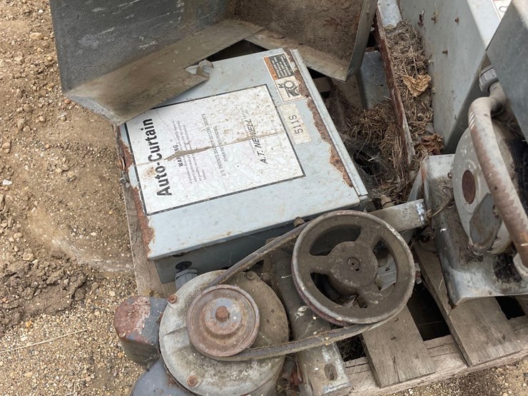 2--pallets-of-auto-curtain-motors-image-5