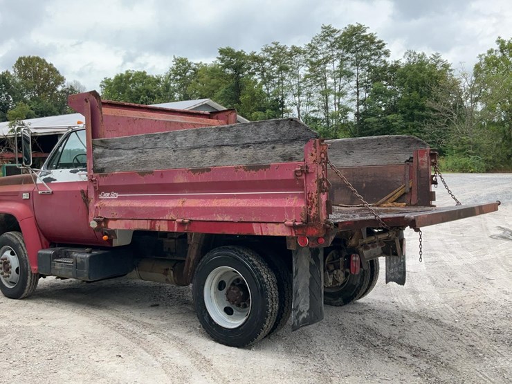 #220-•-1990-chevy-60-dump-truck-image-55