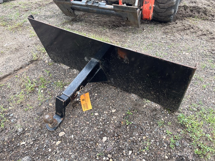 #210-•-skid-steer-mount-receiver-plate-image-1