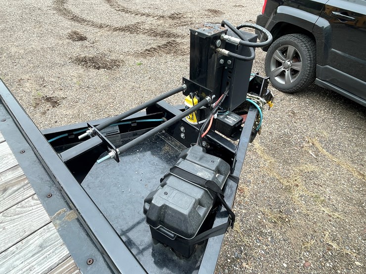 #166-•-2024-big-tex-22'-tilt-bed-equipment-trailer-(has-wi-title)-image-37