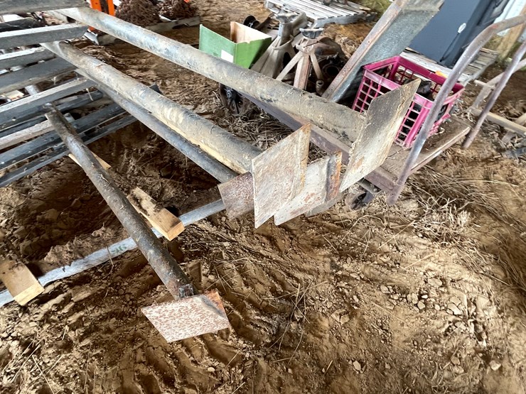 #5528-•-grain-bin-lifters-image-9