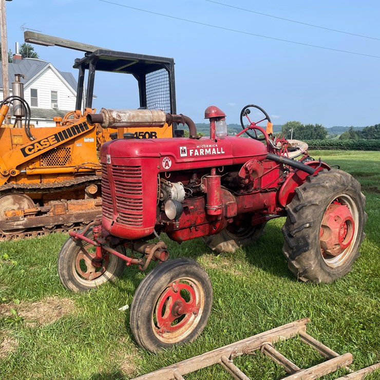 #5456 • McCormick IH Farmall Super A