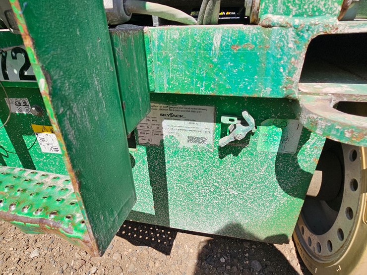 #129-•-2015-skyjack-sj-4632-scissors-lift-image-20