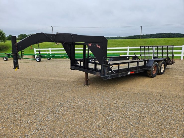 #391-•-1991-midwest-7'-x-20'-gooseneck-trailer-image-1