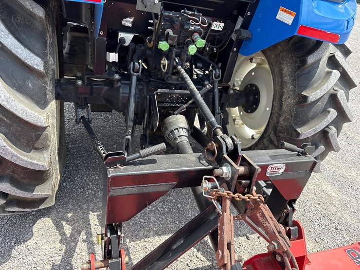 2016-new-holland-t4.75-image-12