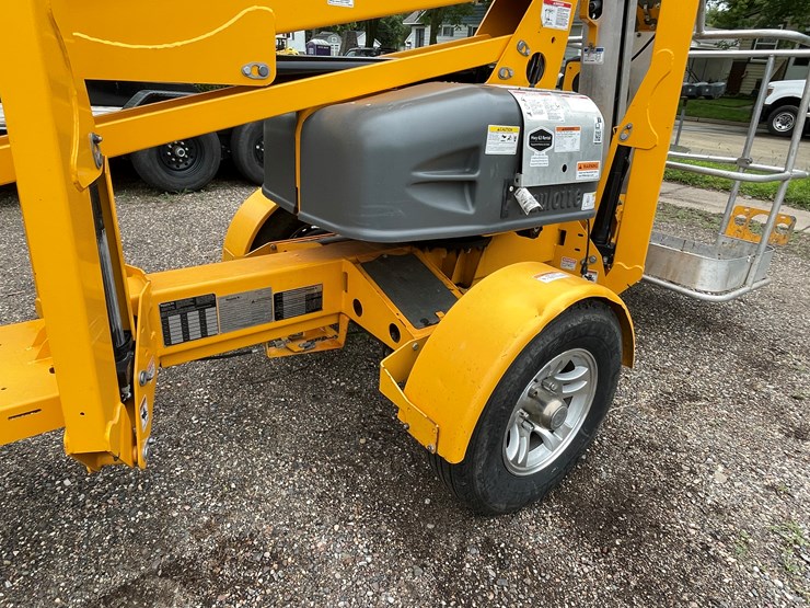 #108-•-2021-haulotte-3522a-towable-boom-lift-image-12