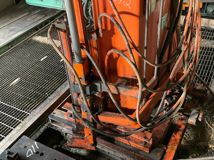 #115-•-cmc-technology-vertical-edger-image-19