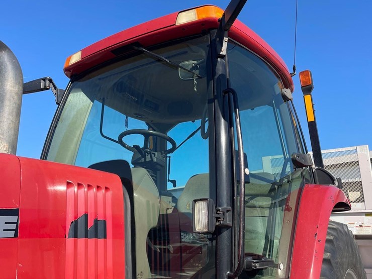 2001-case-ih-mx200-image-34