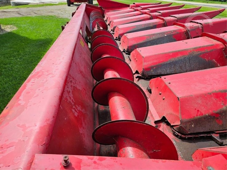 massey-ferguson-1183-image-16