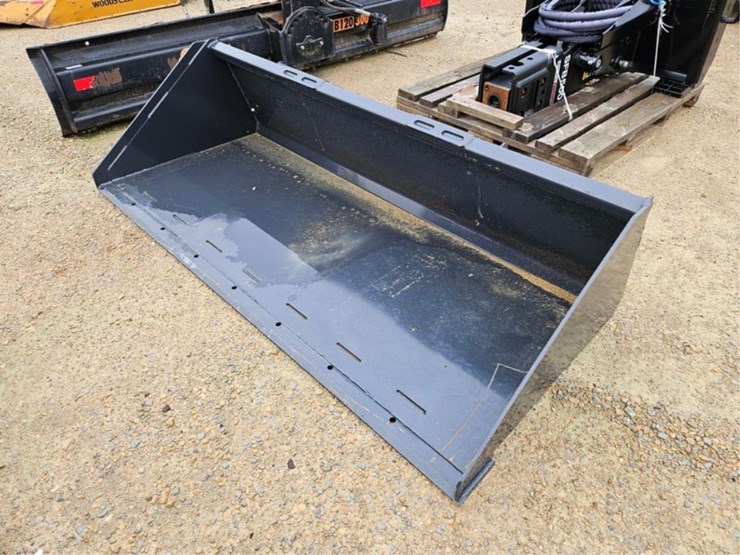 #373-•-wolverine-tdb-11-84w-material-bucket-image-1