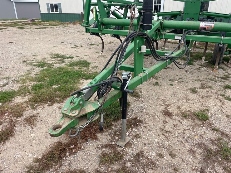 john-deere-2210-image-14