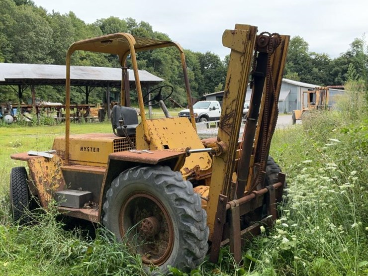 #205-•-hyster-forklift-image-2
