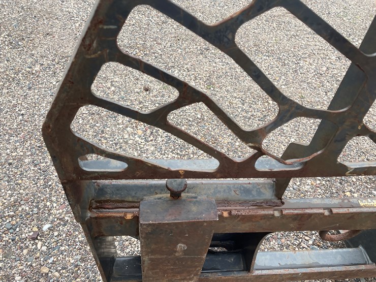 #192-•-bradco-skid-steer-mount-pallet-forks-image-10